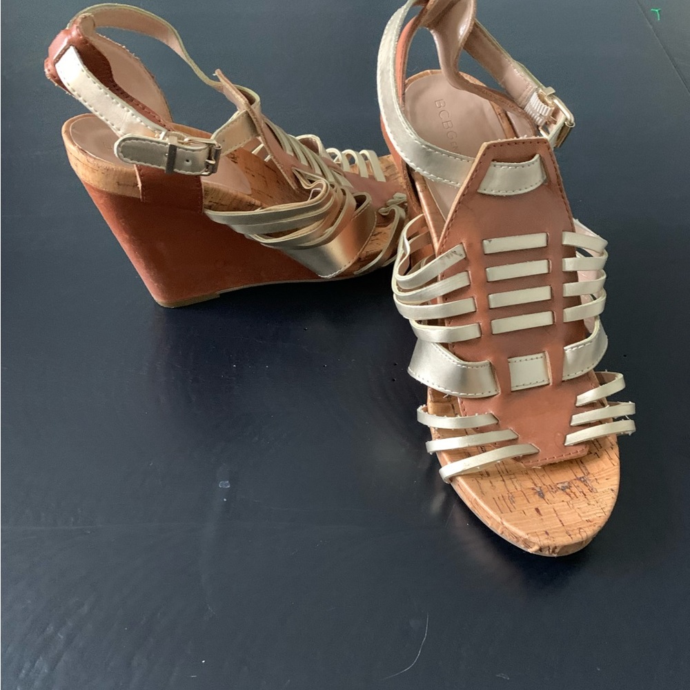 BCBGeneration leather wedges